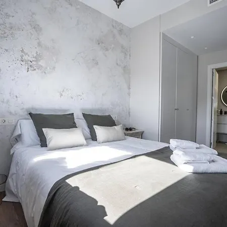 Apartman Heima In Front Of The Sea